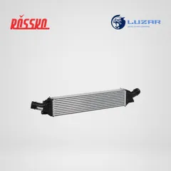 LRIC 18180 Luzar Радиатор интеркулера ОНВ для Audi A4 08-, A6 11-, Q5 08-