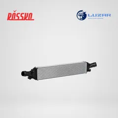 LRIC 18180 Luzar Радиатор интеркулера ОНВ для Audi A4 08-, A6 11-, Q5 08-
