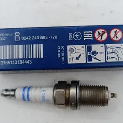 0 242 240 593 Bosch Свеча зажигания